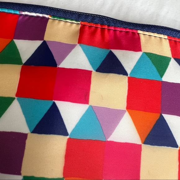 Kate Spade Makeup/Travel Pouch - Picture 9 of 9